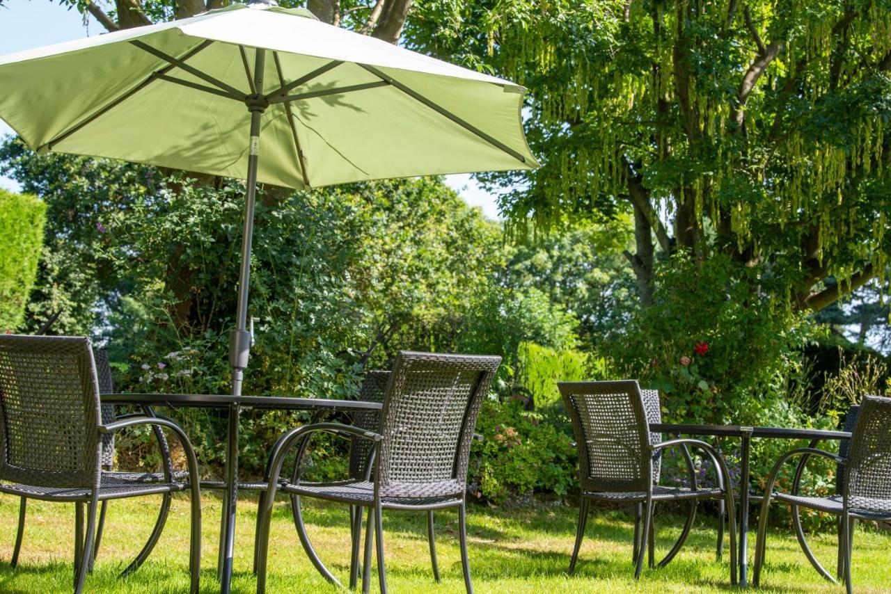 מנספילד Bridleways Guesthouse & Holiday Homes מראה חיצוני תמונה